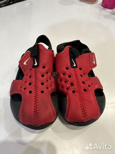 Сандали nike