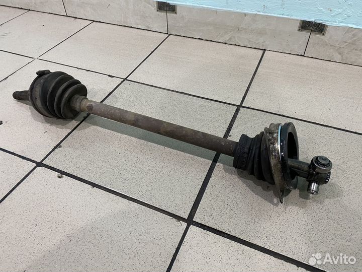 Привод передний левый Renault Logan