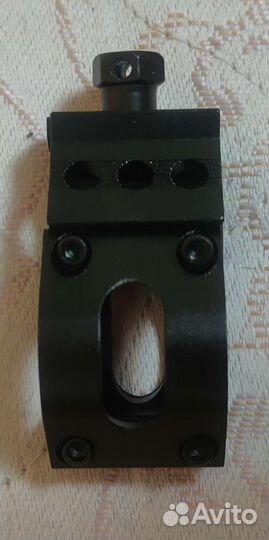 Крепление фонарика