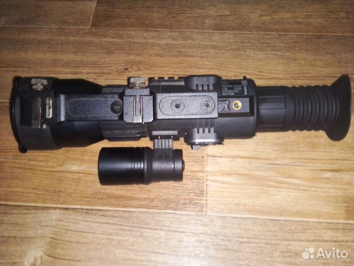 Прицел Yukon sightline