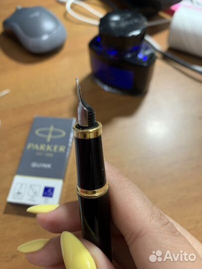 Перьевая ручка parker и набор чернил