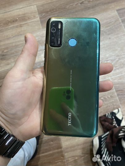 TECNO Camon 15, 4/64 ГБ