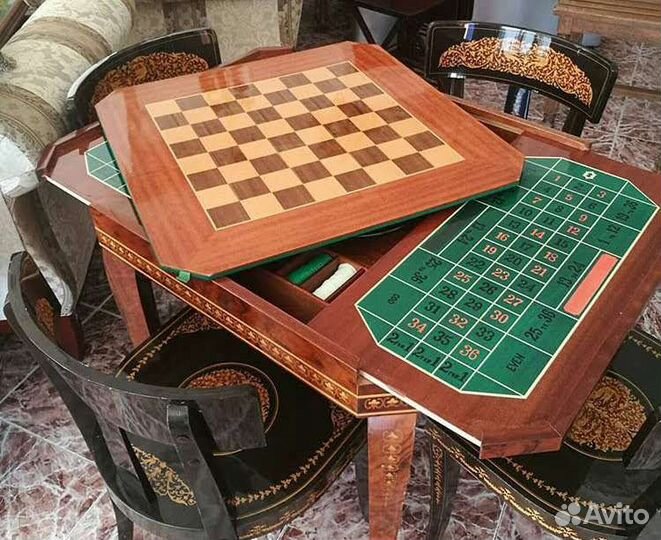 Антикварный игровой стол, шахматы, нарды, покер
