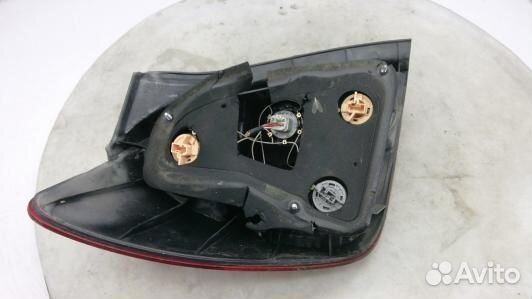 Фонарь задний правый toyota corolla verso 1 (89H17