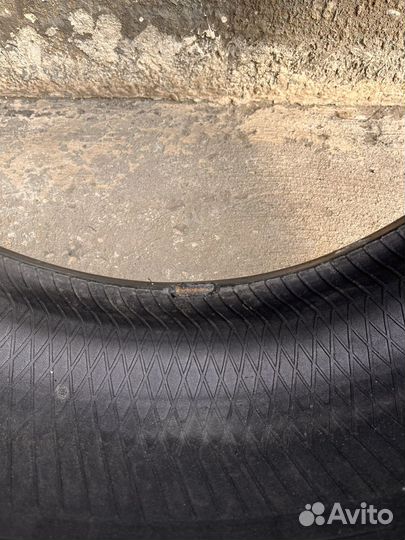 Toyo DRB 235/45 R17 94W