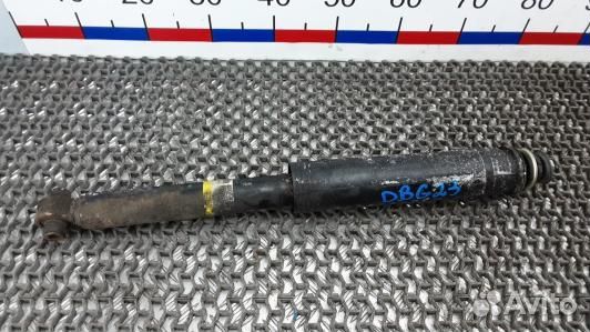 Амортизатор задней балки toyota avensis T27 (DBG23