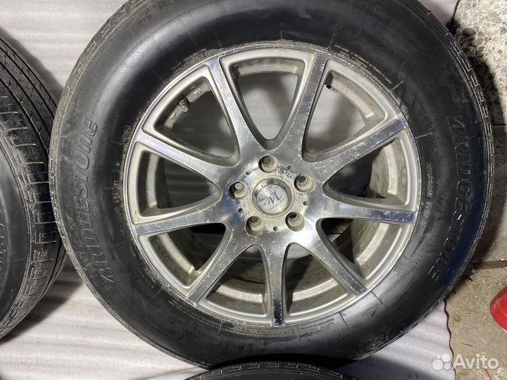 Bridgestone 235/65R17