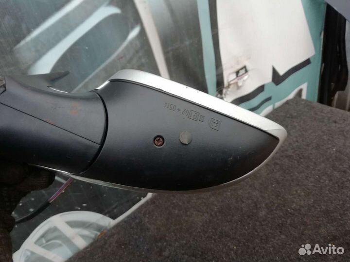 Зеркало правое VW Passat B5+ 2000-2004 год