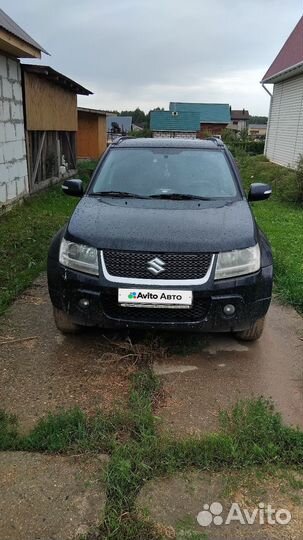 Suzuki Grand Vitara 2.4 AT, 2010, 262 000 км