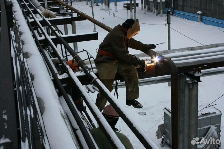 Требуется сварщик монтажник