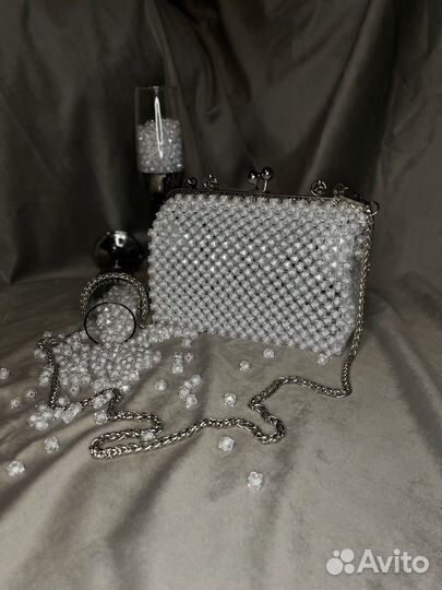 Сумка из бусин ручной работы