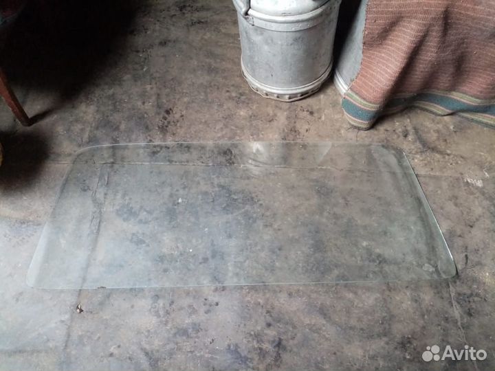 Лобовое стекло