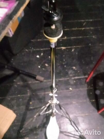 Стойки для хай хэта и малого барабана