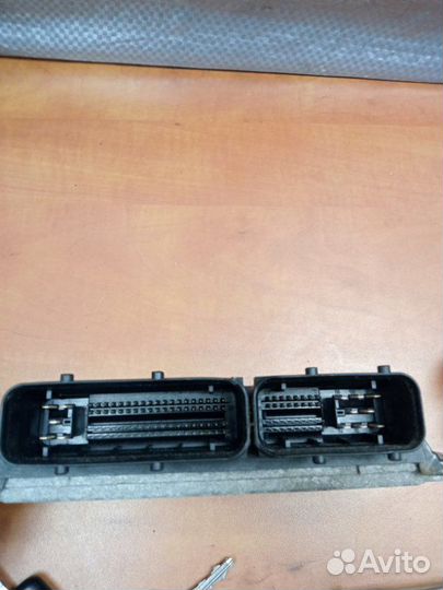 Блок управления двигателем (эбу) комплект Nissan