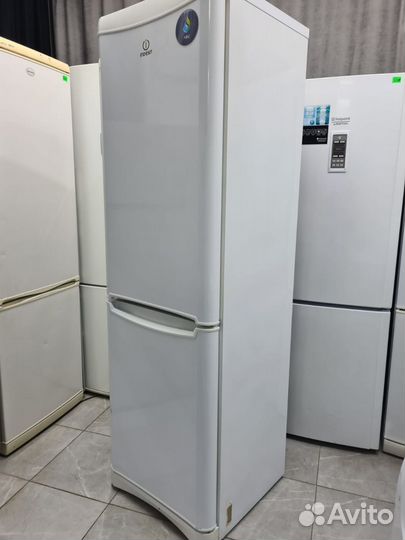 Холодильникindesit BH20.025