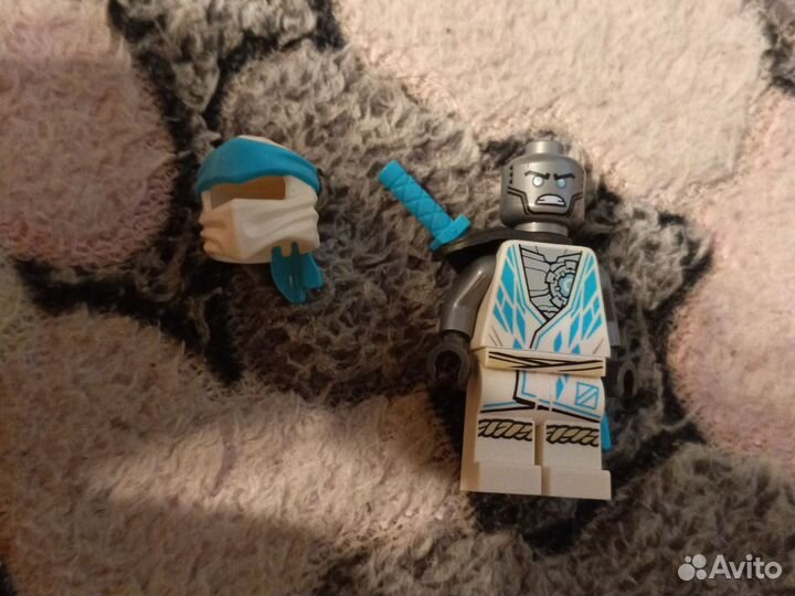 Минифигурка зейн Лего Ninjago