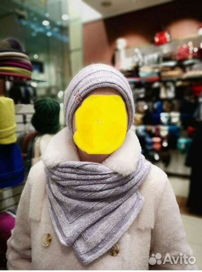 Комплект шапка и шарф женский