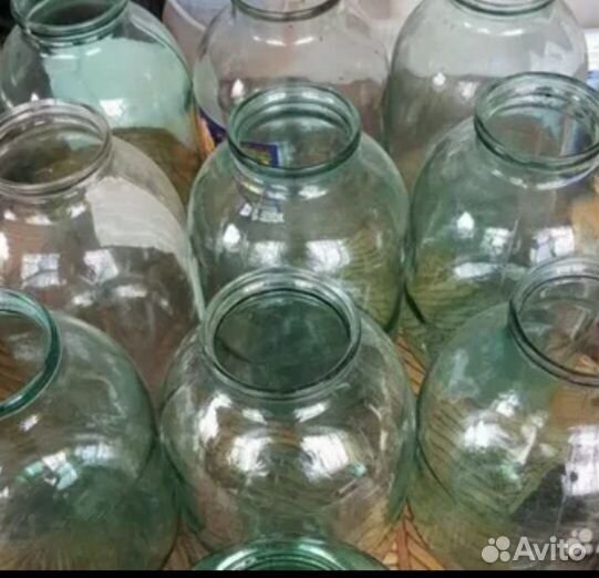 Банки стеклянные много разных