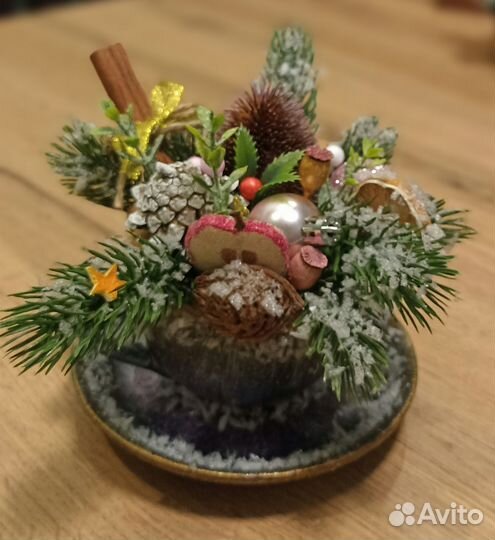 Новогодняя композиция на стол