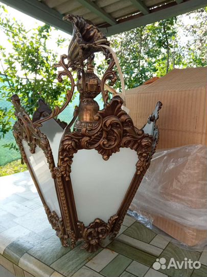 Люстра новая
