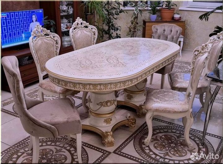 Кухонный стол раскладной белый