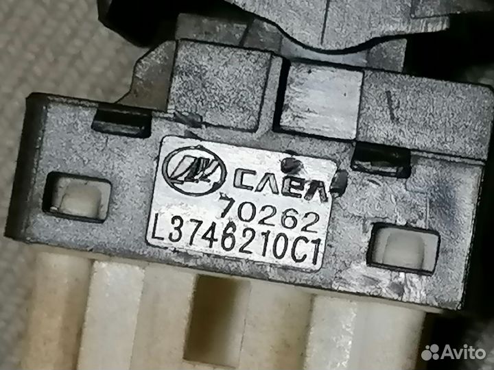 Кнопка стеклоподъемника Lifan Breez 2007-2014