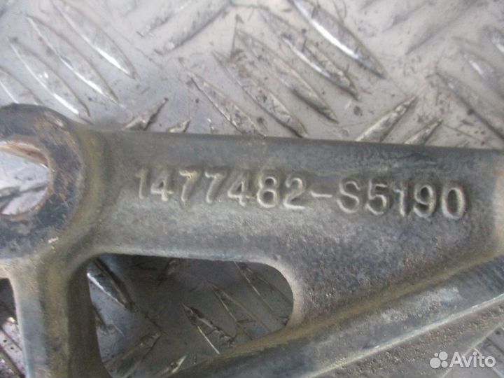 Кронштейн ящика акб Scania 1477482