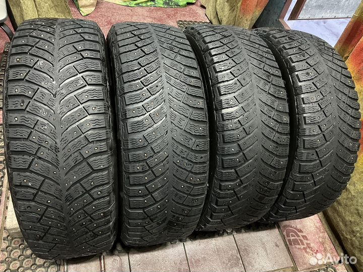 Nokian Tyres Hakkapeliitta 8 195/60 R15