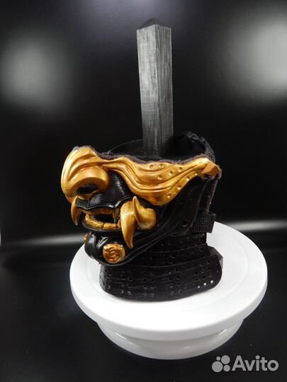 Подставка\бюст\держатель для масок\шлемов