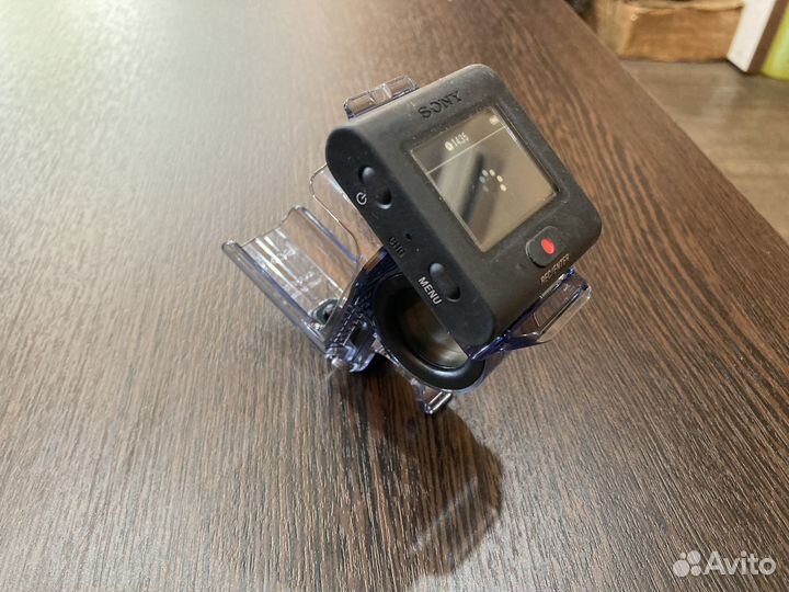 Пульт для экшн камеры Sony RM-LVR3