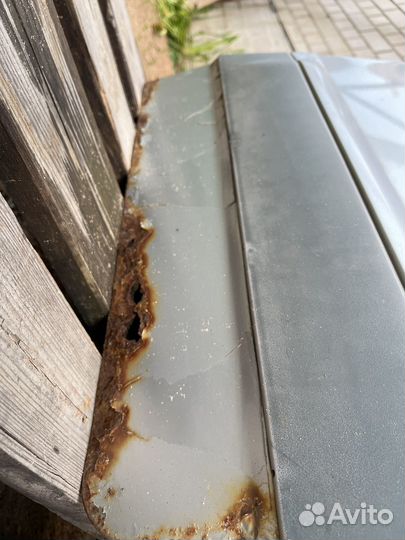 Задняя левая дверь ваз 2114