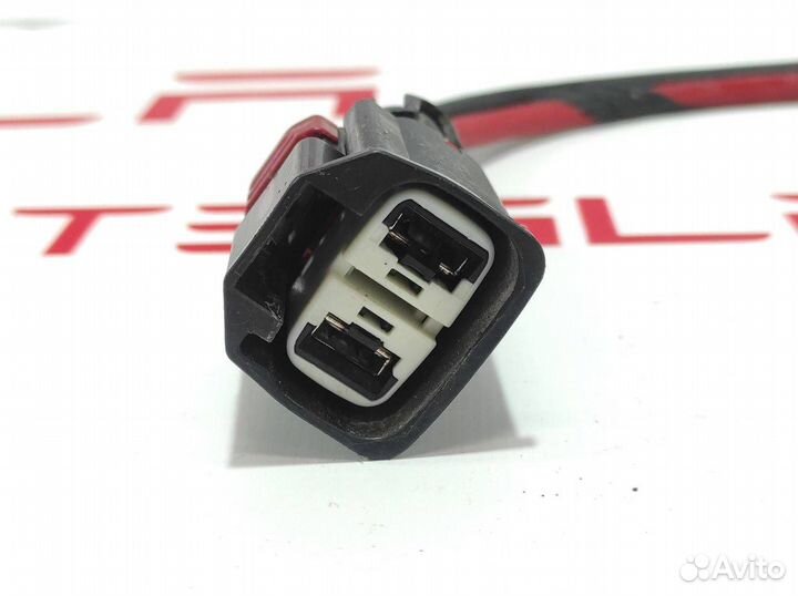 Разъем (фишка) проводки Tesla Model X рест. 2022