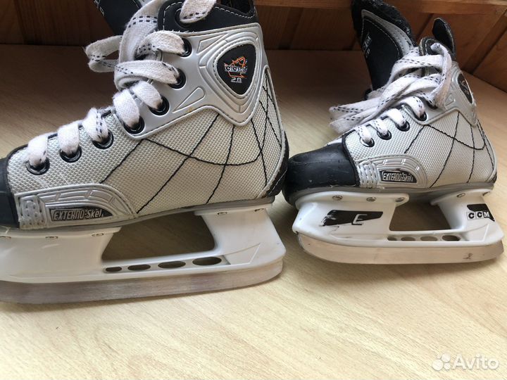 Коньки хоккейные ссм