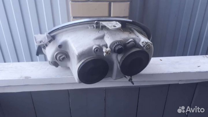 Фара на газ 31105 волга