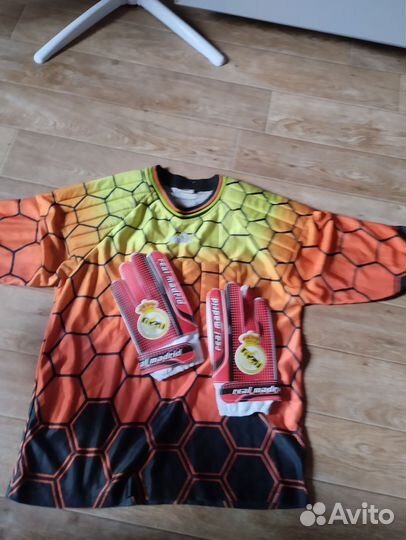 Футбольная форма вратарская Puma