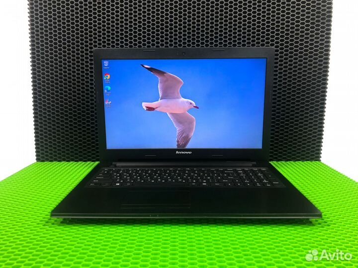 Ноутбук Lenovo AMD Radeon