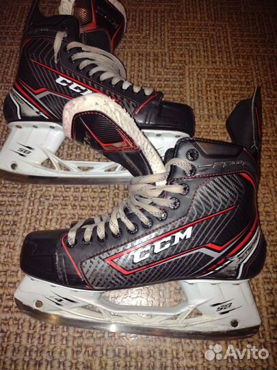 Коньки CCM ft360 размер9.5ее