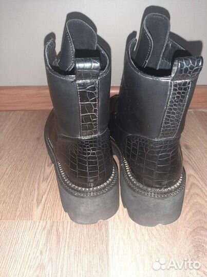 Ботинки демисезонные