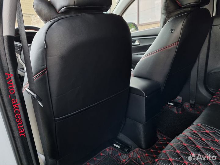 Чехлы Киа Рио 4 - Солярис 2 - Лада Веста с Красной