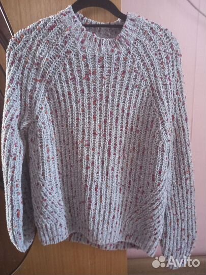 Свитер