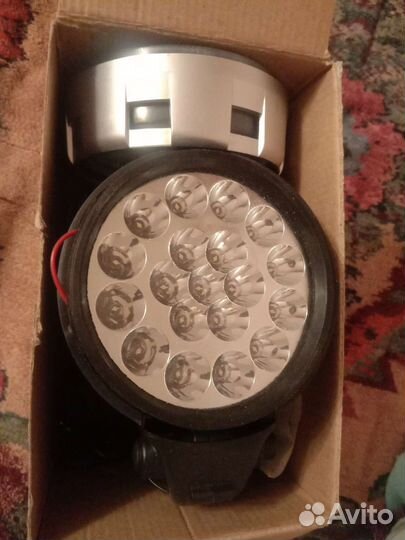 Светодиодный прожектор фонарь аккумуляторный