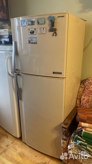 Холодильник Sharp No frost