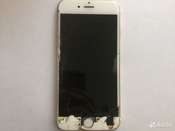 Телефон iPhone 6s
