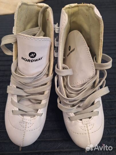 Детские коньки для девочки