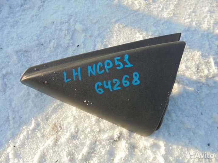 Уголок двери левый Toyota Succeed NCP51 1NZ-FE