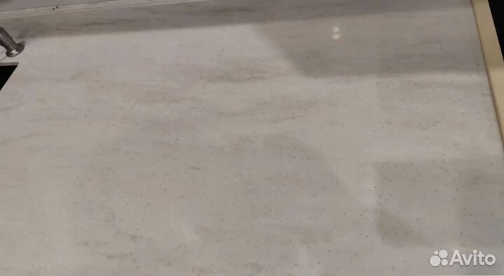 Столешница для кухни из искусственного камня