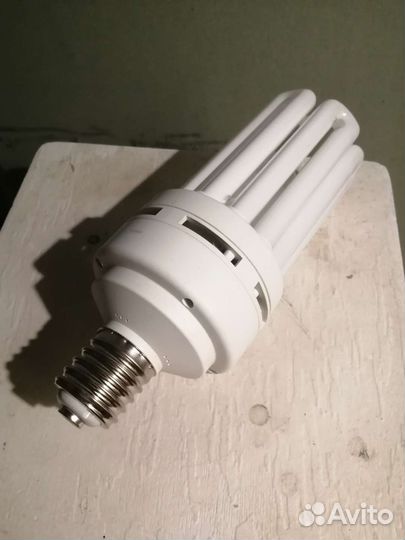 Лампа энергосберегающая