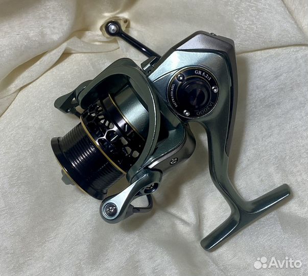 Рыболовная катушка новая tsurinoya ja2000