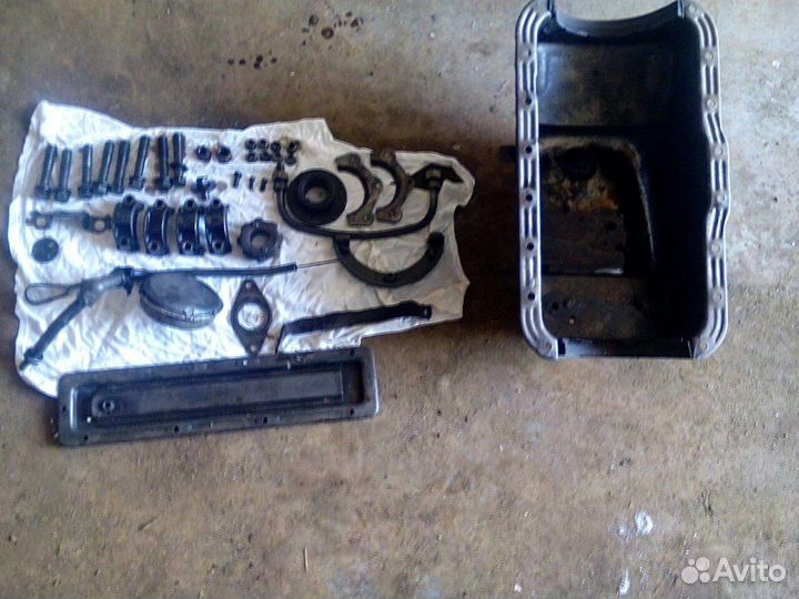 Двигатель в разборе Nysa