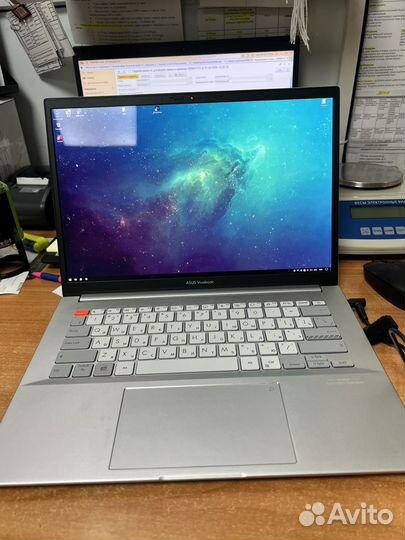 Ноутбук Asus N7400P